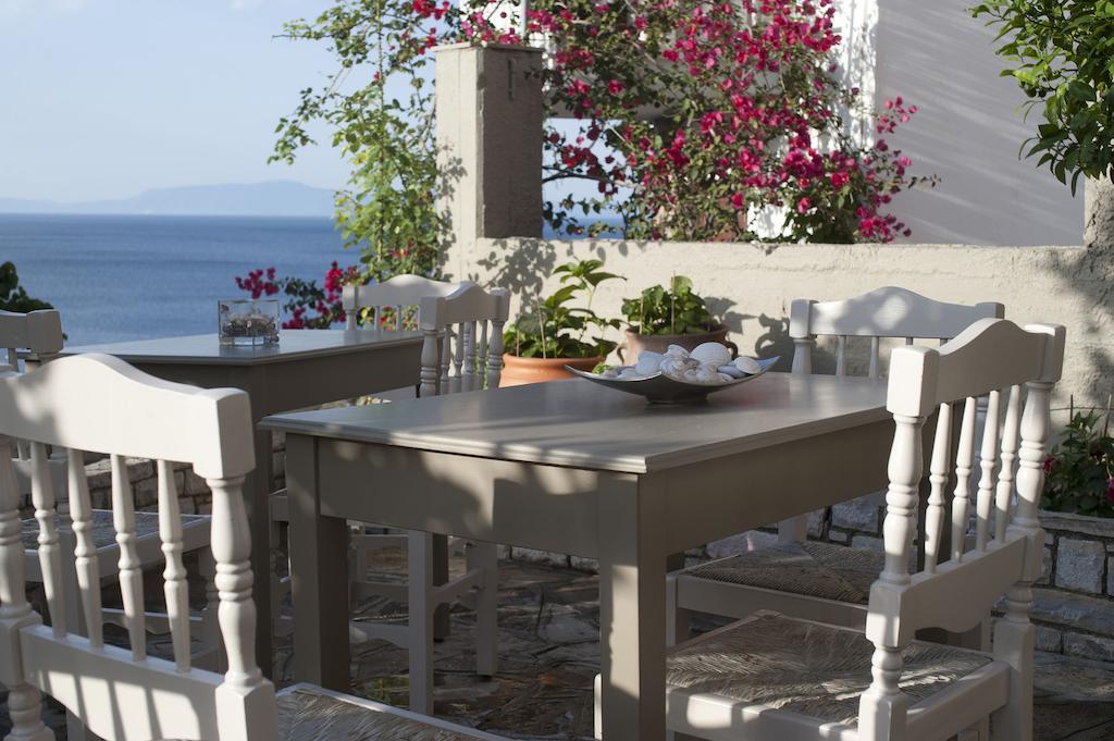 Hotel Cattleya كوكاري الغرفة الصورة