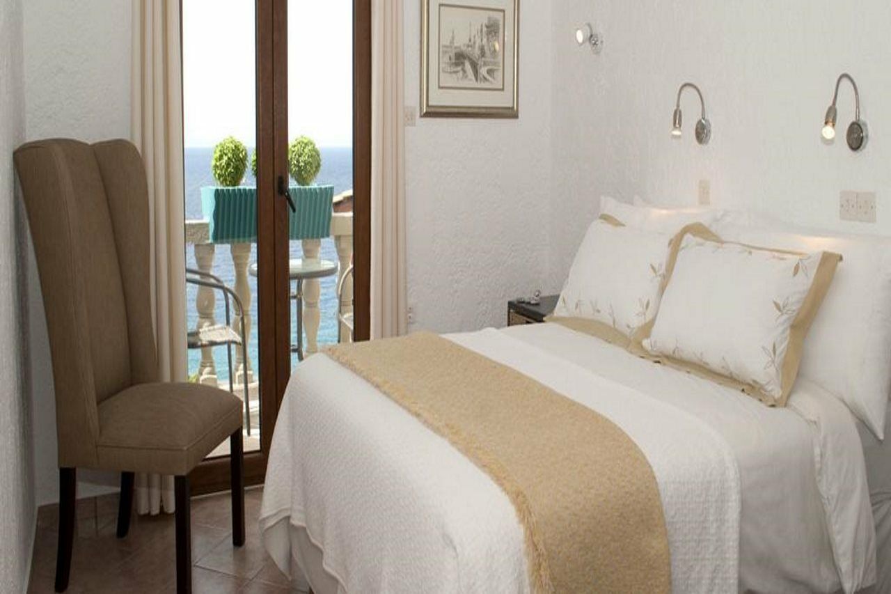 Hotel Cattleya كوكاري المظهر الخارجي الصورة